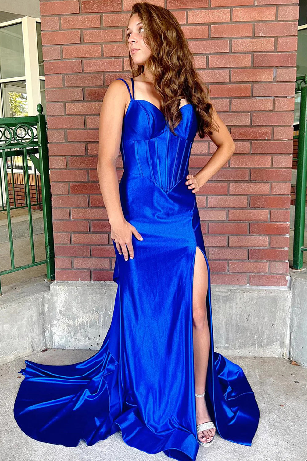 Satin Mermaid Spaghetti Straps Prom Dresses Side Slit Sweetheart Evening Dress Long for Women（HW045)