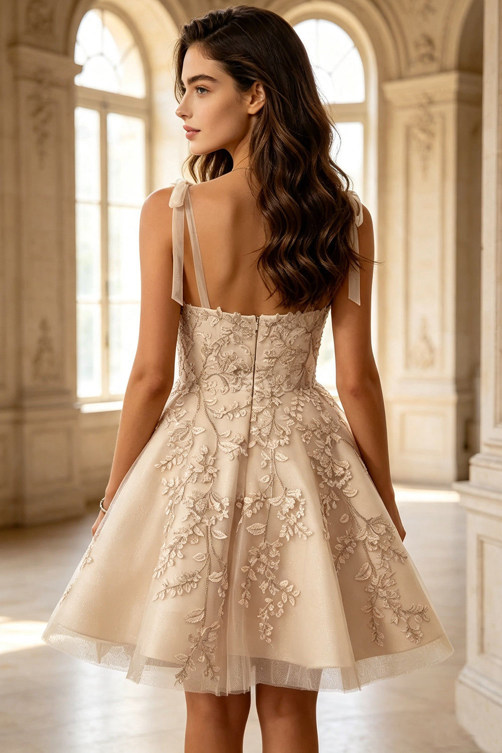Tulle Spaghetti Straps A-Line Homecoming Dress Short for Teen Lace Appliques Glitter Graduation Party (HW174)