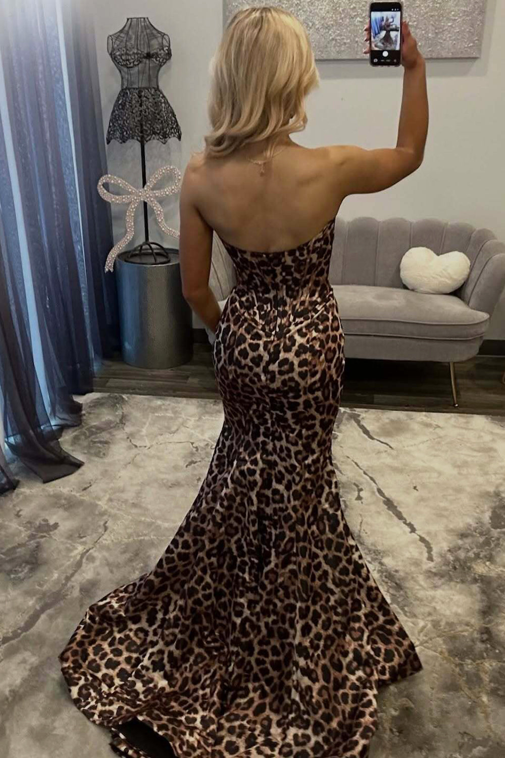 Leopard Print Satin Mermaid Prom Dresses for Women Long Corset Party Gown 2026 with Side Slit Strapless Wedding Guest Dress (HW020)
