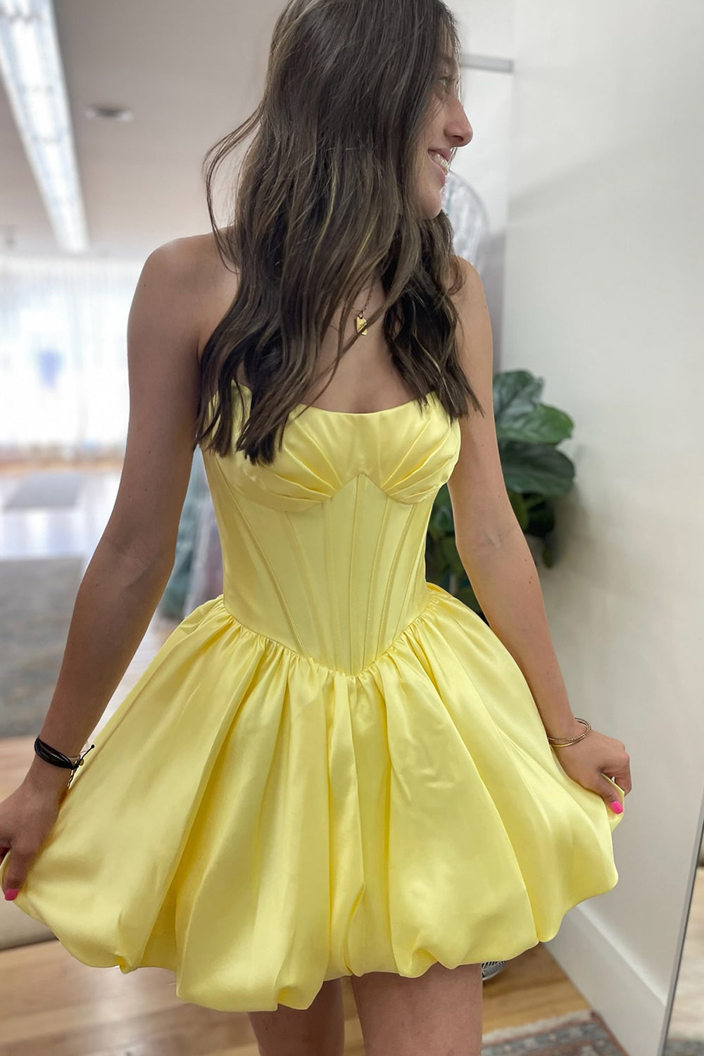 Strapless Homecoming Dresses for Teens Short A Line 2026 Satin Corset Cocktail Graduation Party Dress (HW010)