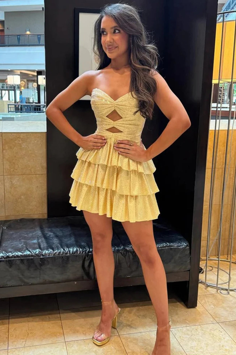 Glittery Sequin Beaded Homecoming Dresses Short Sweetheart A Line Lace Up Party Gowns (HW029)