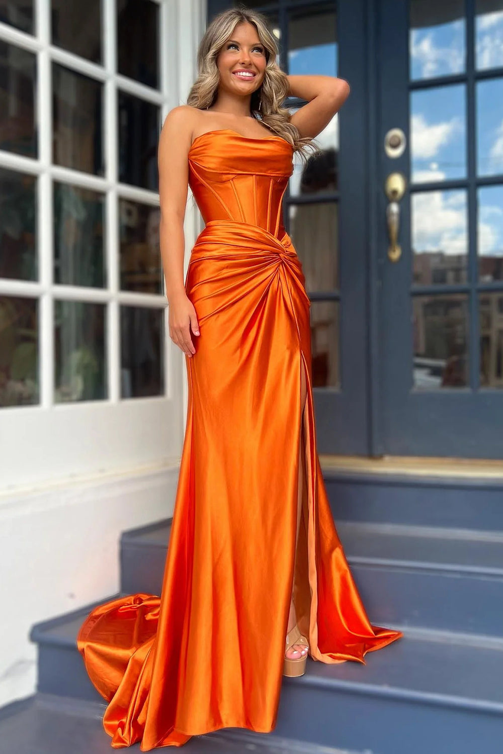 Satin Mermaid Strapless Prom Dresses with Slit Evening Dress Long for Women with Lace Up (HW058)