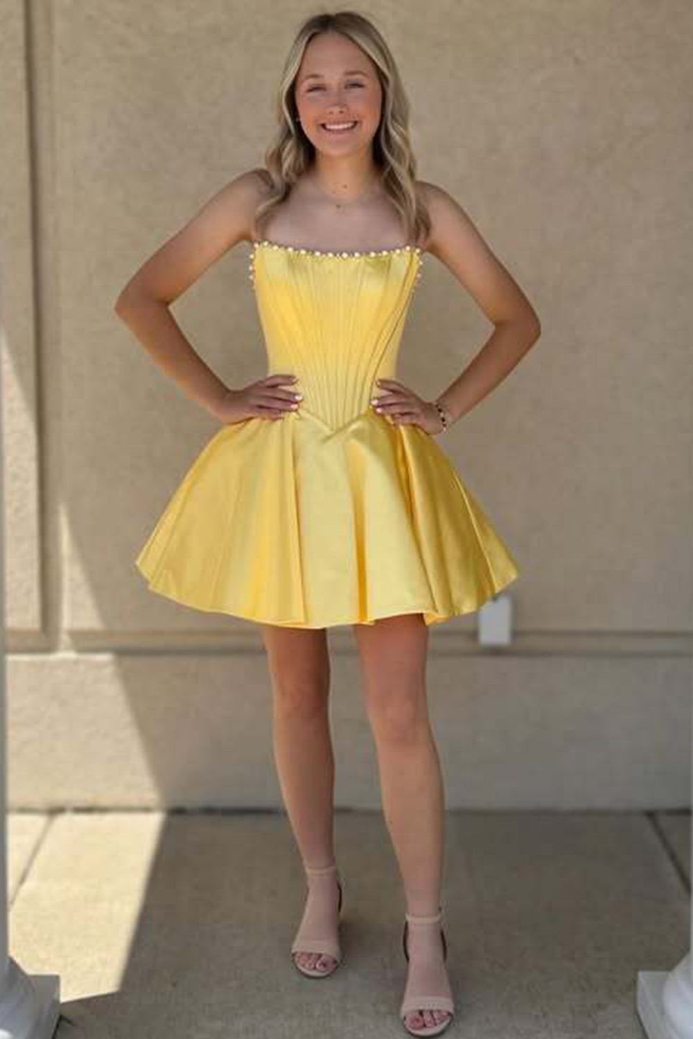 Satin Strapless A-Line Mini Homecoming Dress for Teen Pearl Trim Corset Flared Graduation Short Cocktail Dress (HW150)